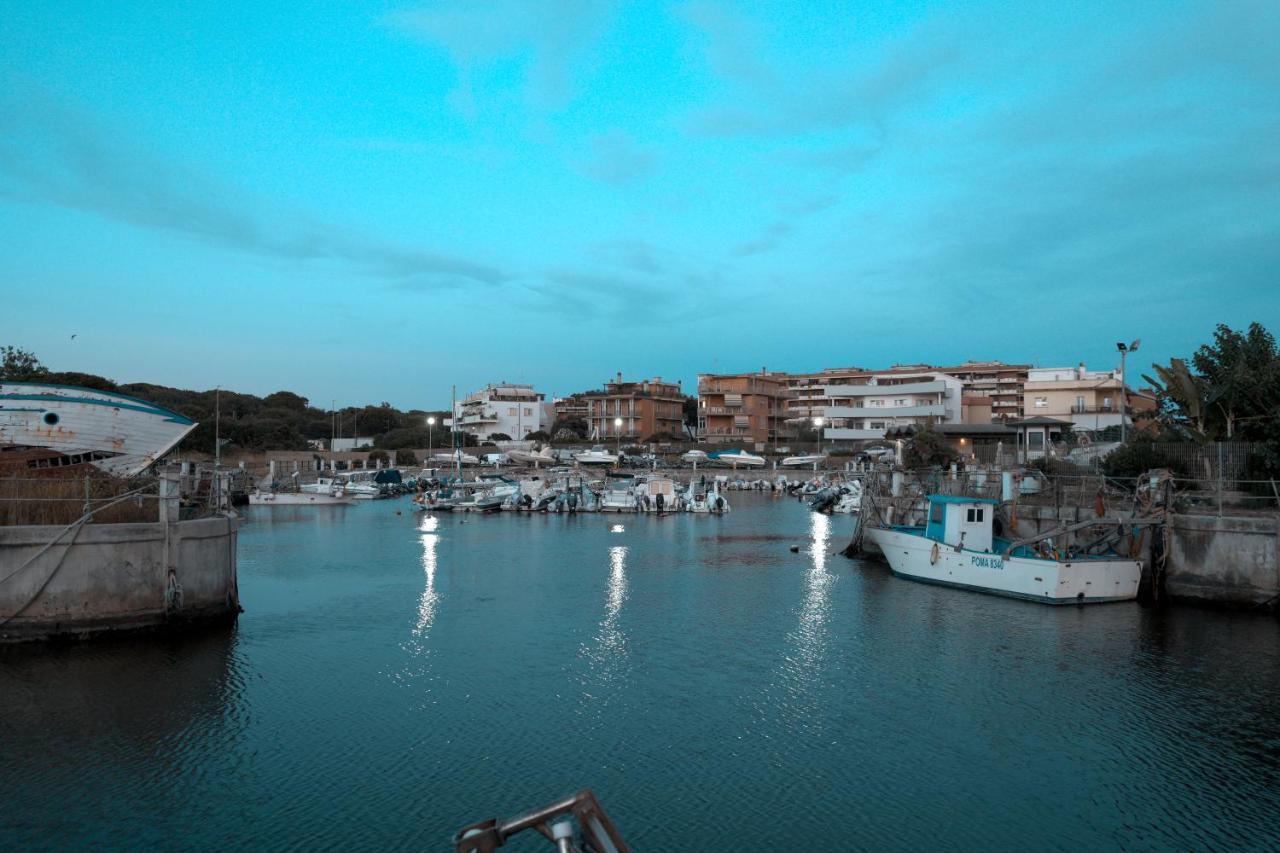 Roma Al Mare! Le Comete Del Borghetto Lido di Ostia Exterior foto
